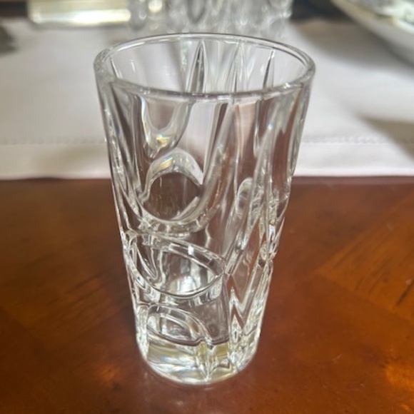 Ralph Lauren Royalton Crystal Shot Glasses, Set of 4 - Picture 5 of 5